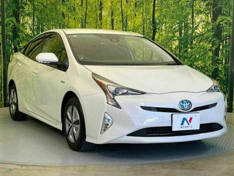 PRIUS-16