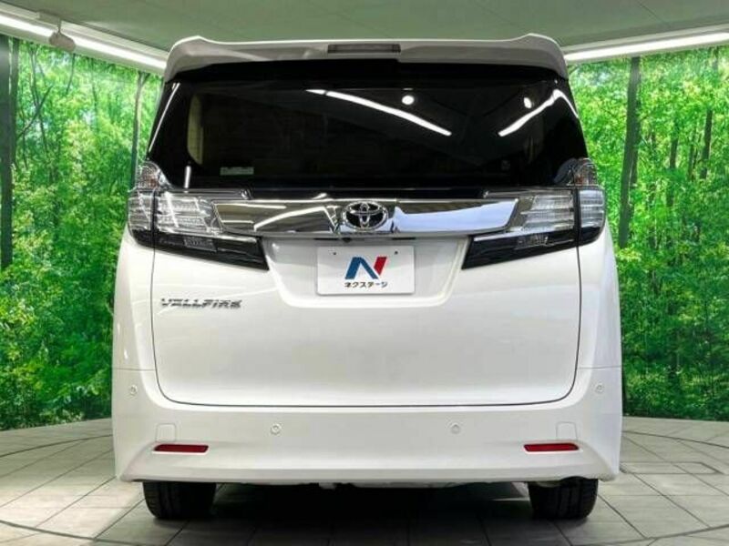 VELLFIRE-16