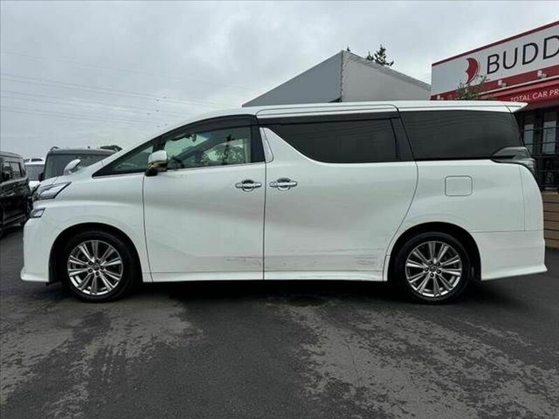 VELLFIRE-10