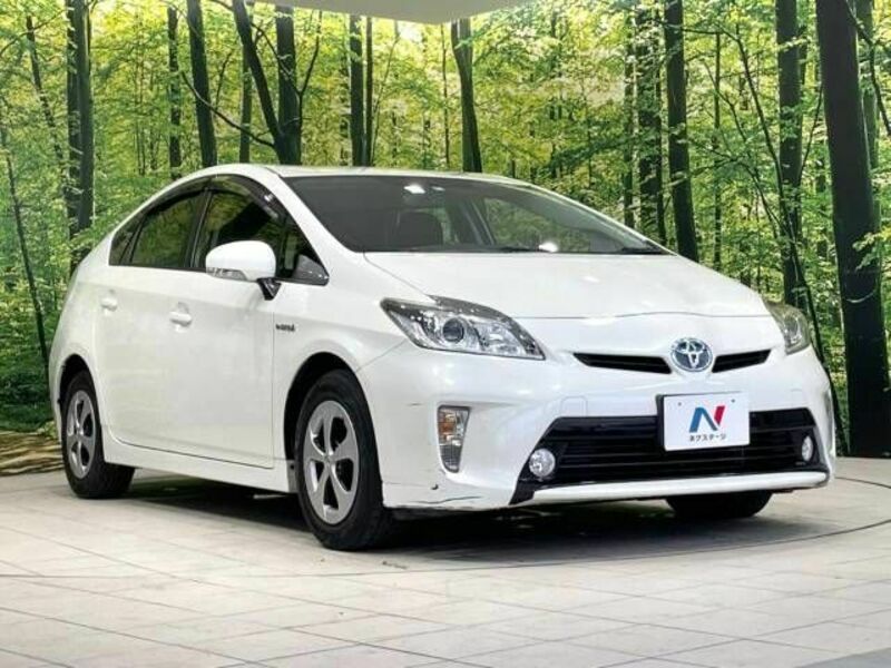 PRIUS-16