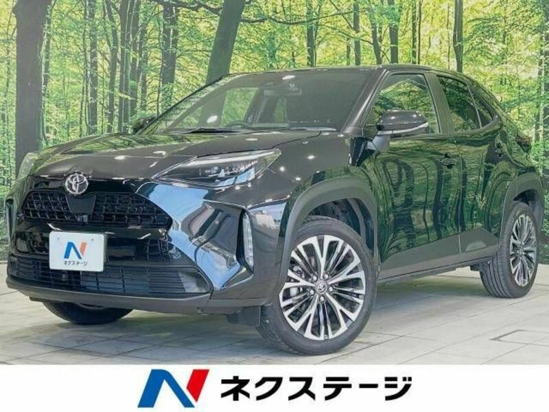 TOYOTA　YARIS CROSS