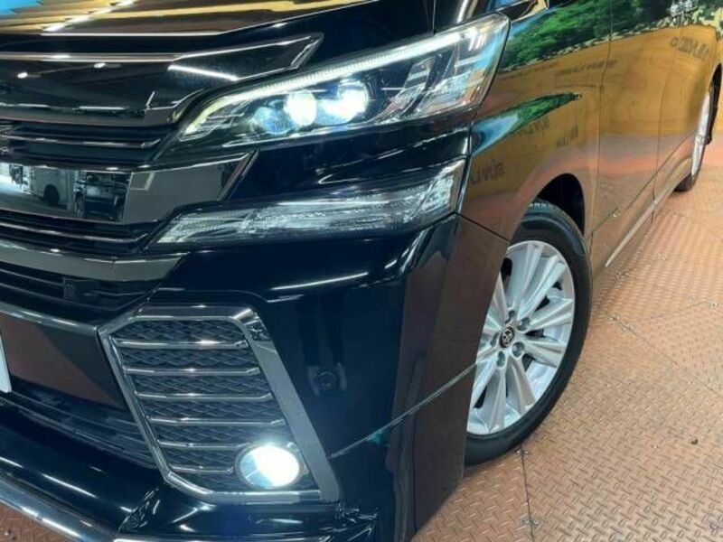 VELLFIRE-15