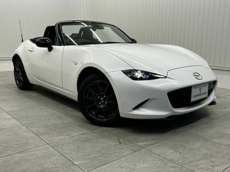 MAZDA　ROADSTER