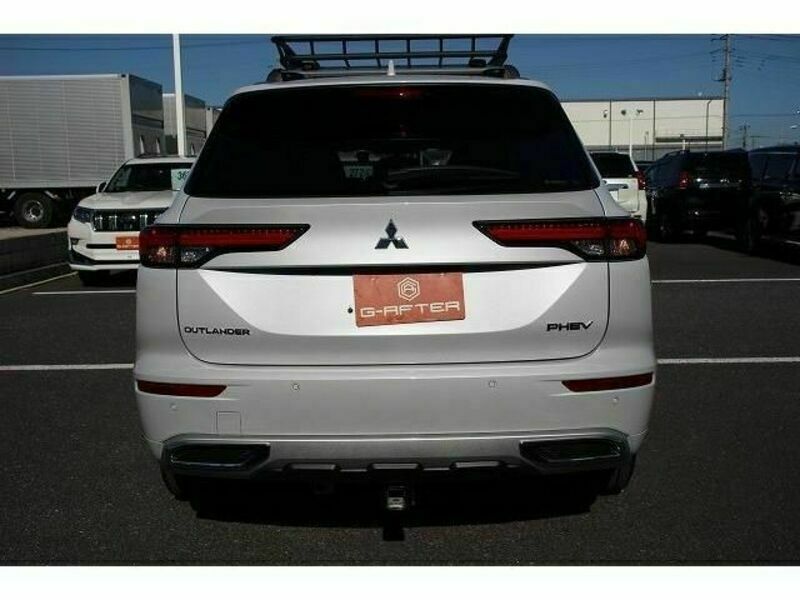 OUTLANDER PHEV-7