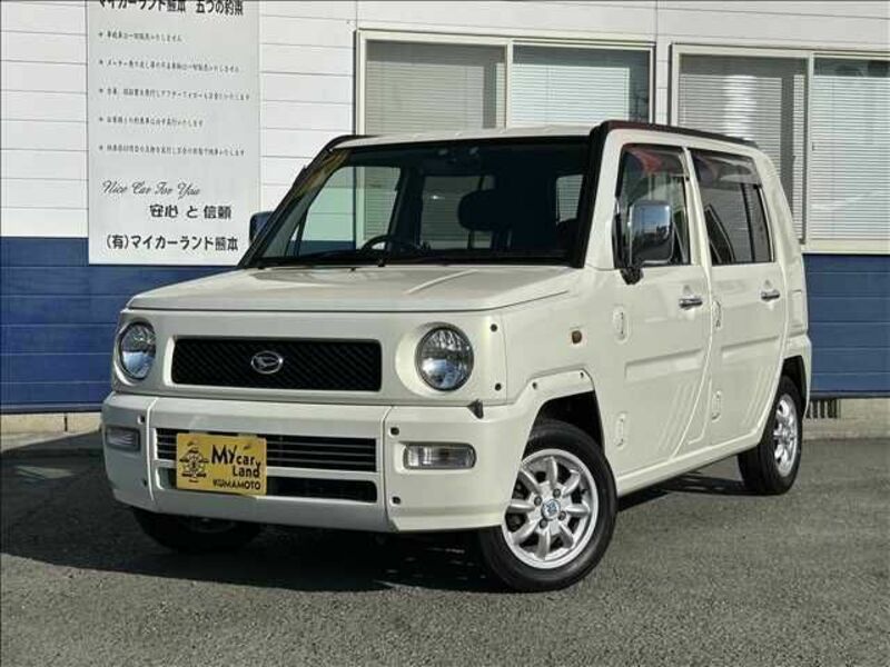 DAIHATSU　NAKED