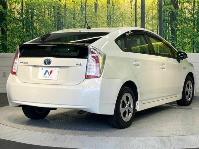 PRIUS-15