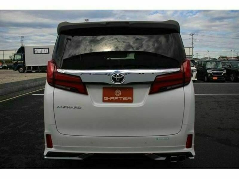 ALPHARD-9