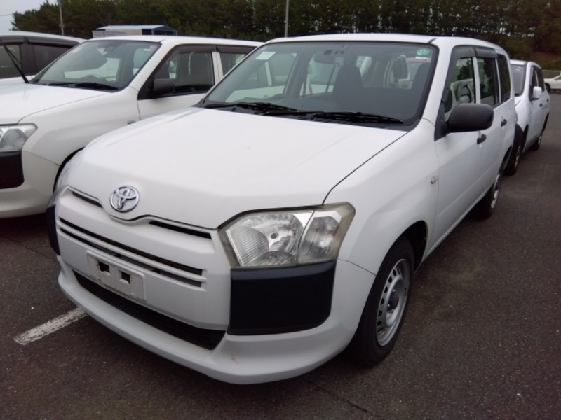 TOYOTA　PROBOX