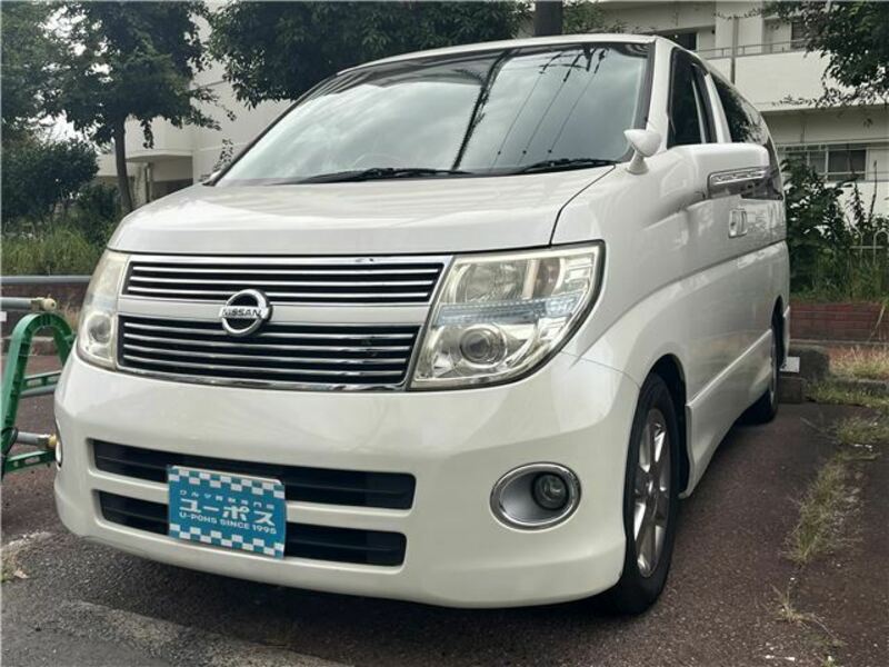 NISSAN　ELGRAND