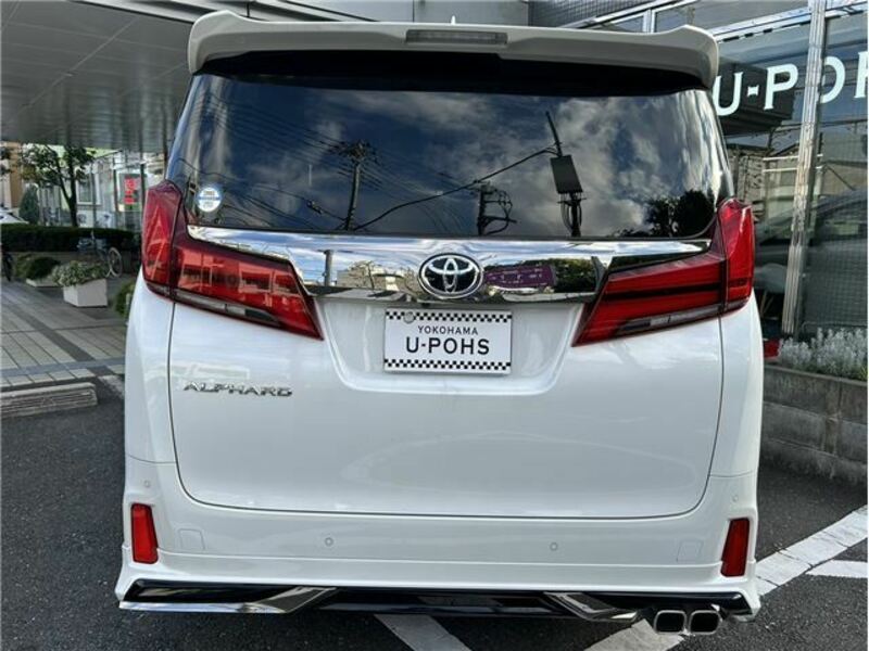 ALPHARD-9