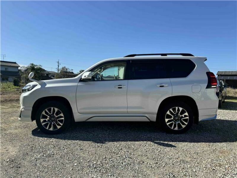 LAND CRUISER PRADO-5