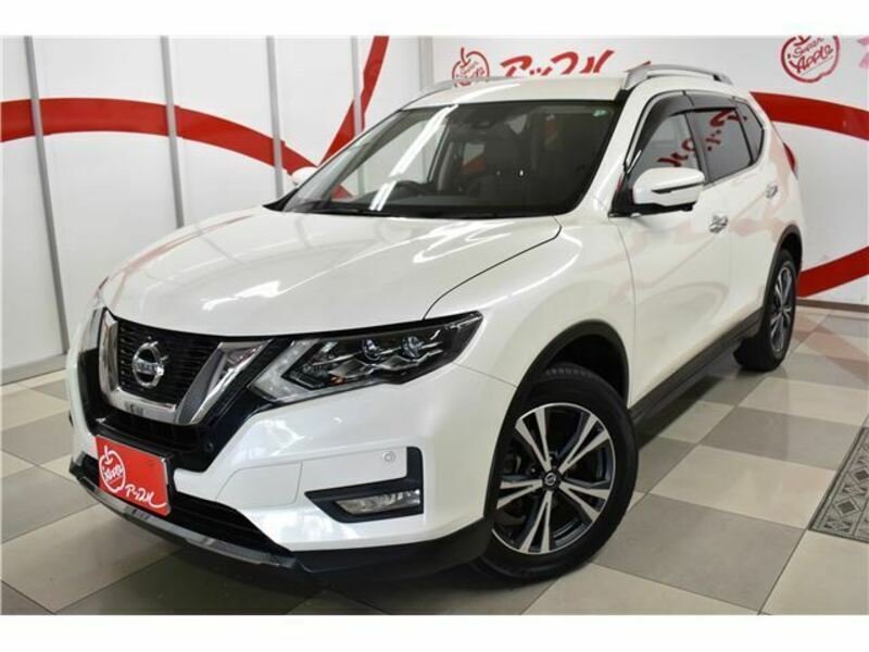 X-TRAIL-1