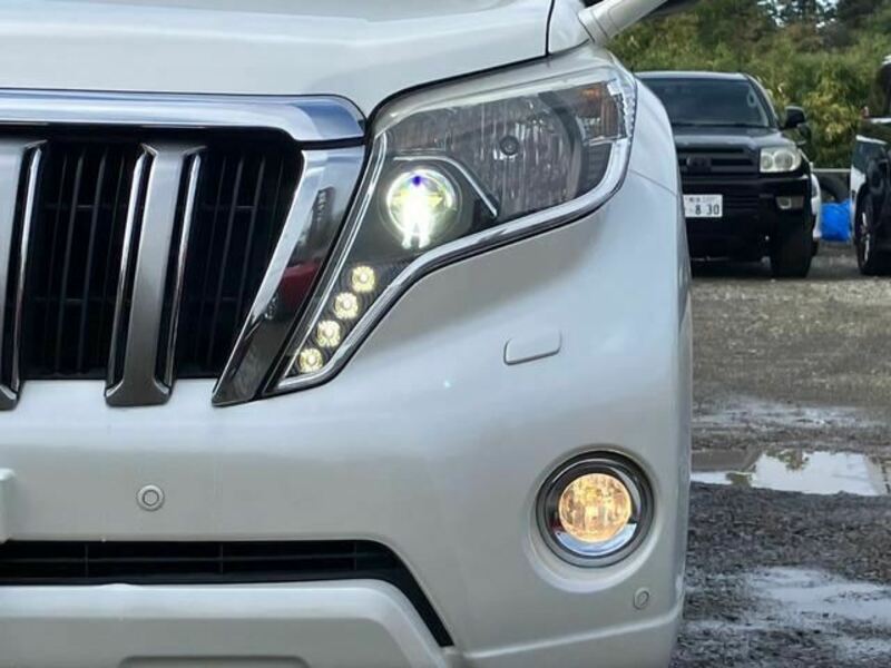 LAND CRUISER PRADO-7