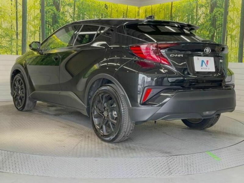 C-HR-7