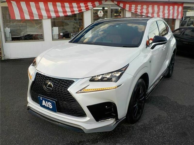 LEXUS　NX