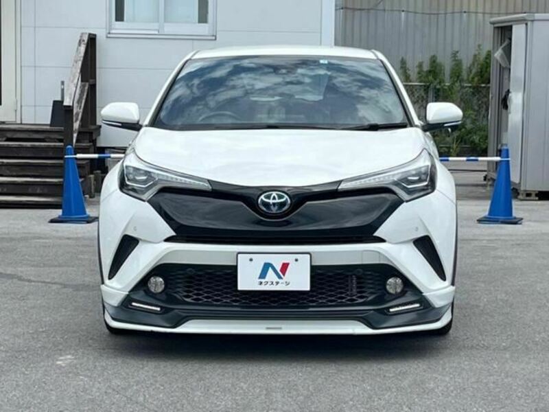 C-HR-4