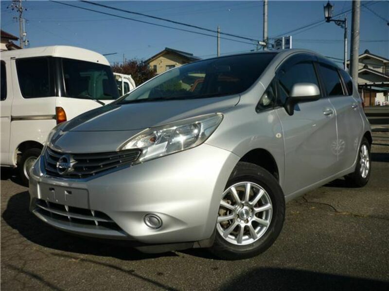 NISSAN　NOTE