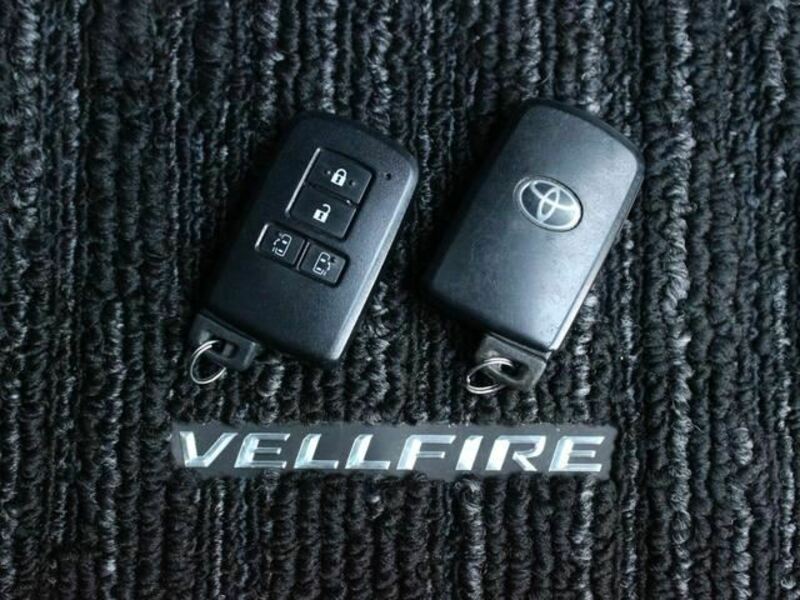 VELLFIRE-15