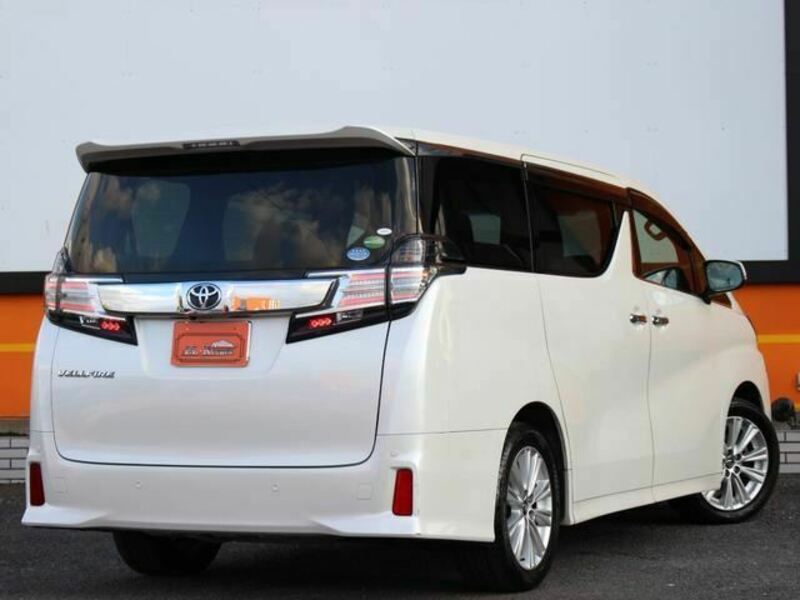 VELLFIRE-20