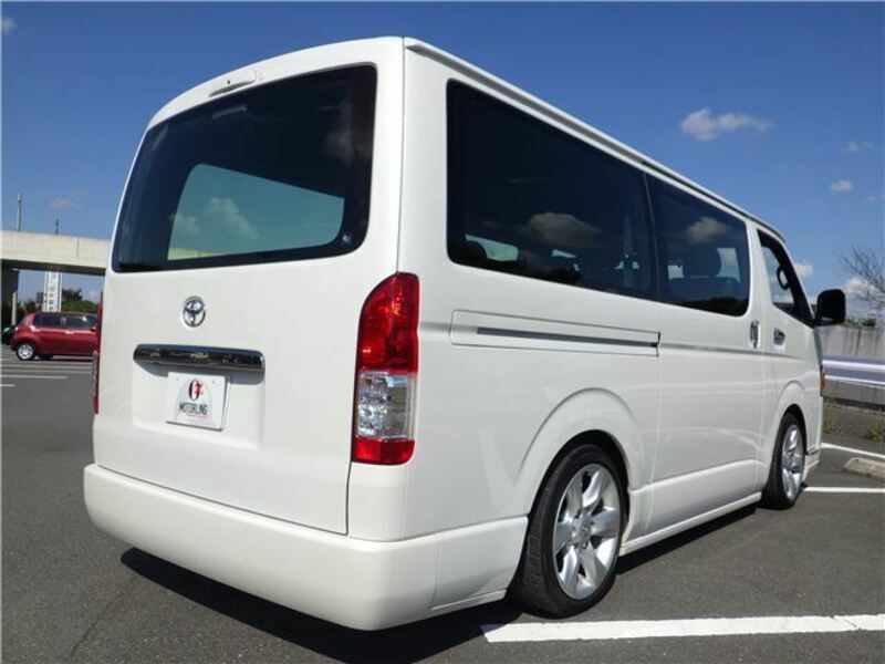 HIACE-6