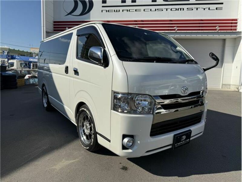 HIACE VAN-1