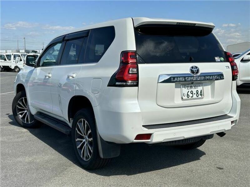 LAND CRUISER PRADO-3