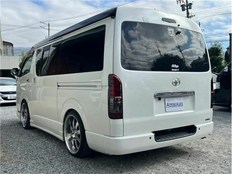 HIACE-1