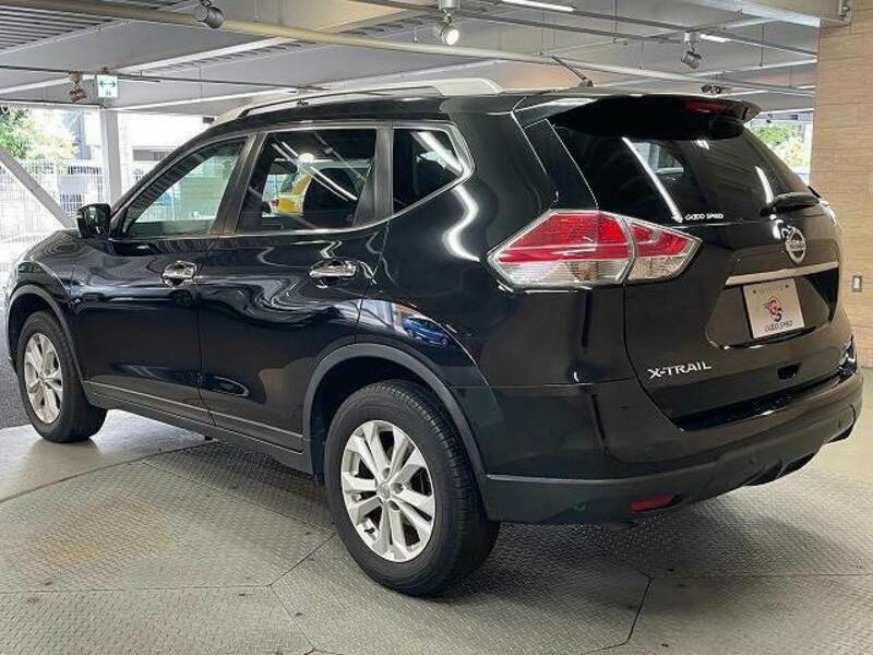 X-TRAIL-17