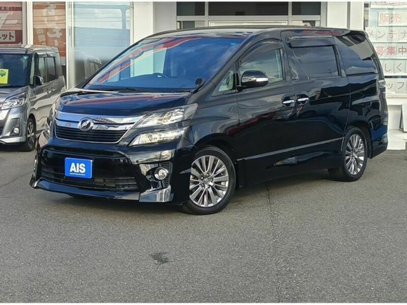 TOYOTA　VELLFIRE