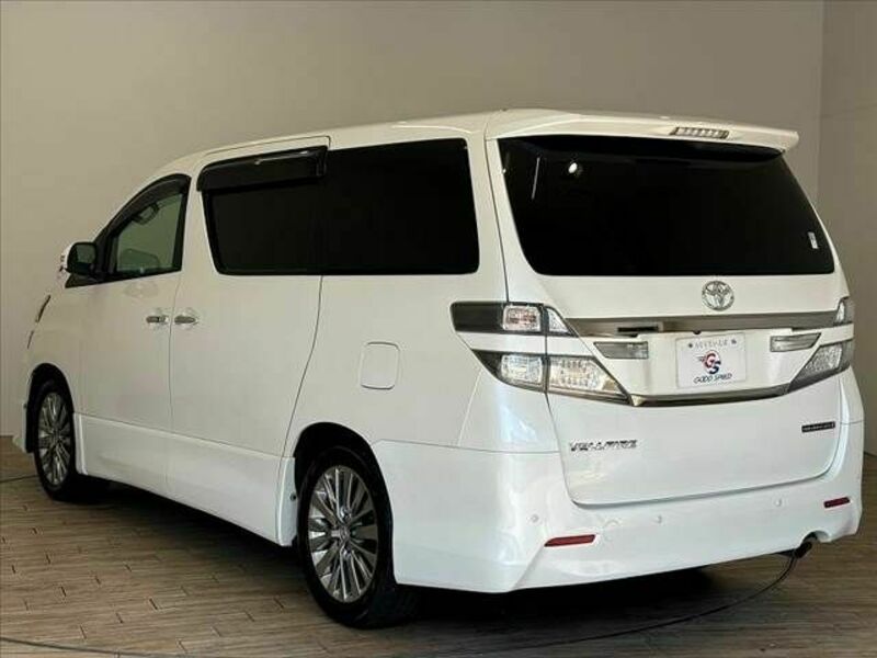 VELLFIRE-14