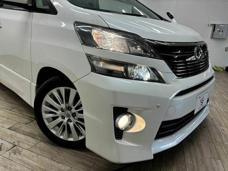 VELLFIRE-19