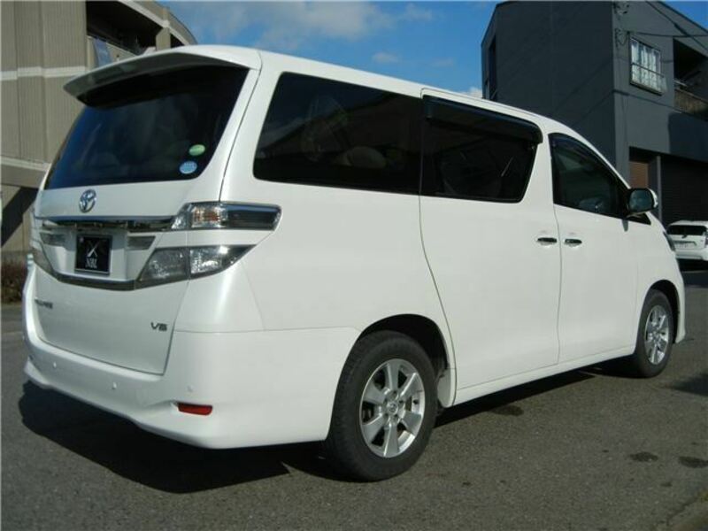 VELLFIRE-4