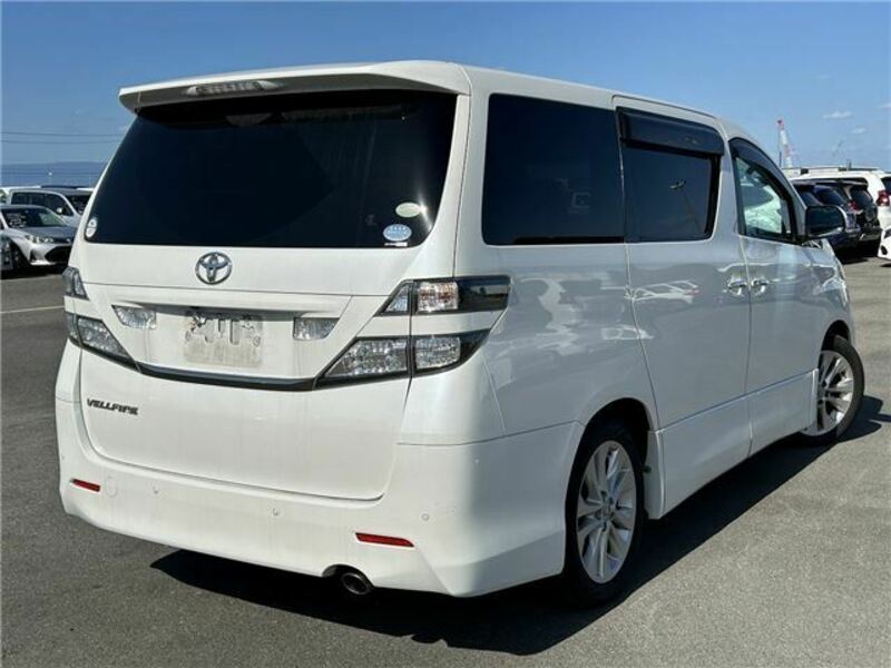 VELLFIRE-1