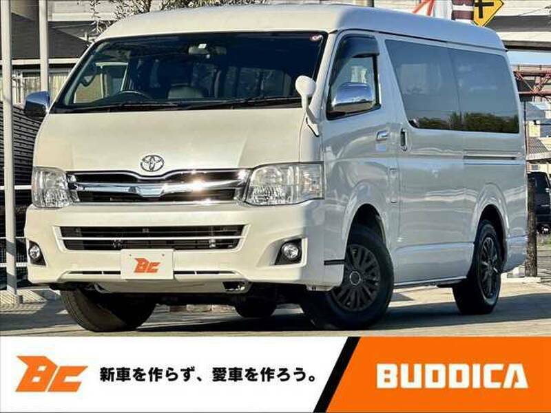 TOYOTA　HIACE WAGON