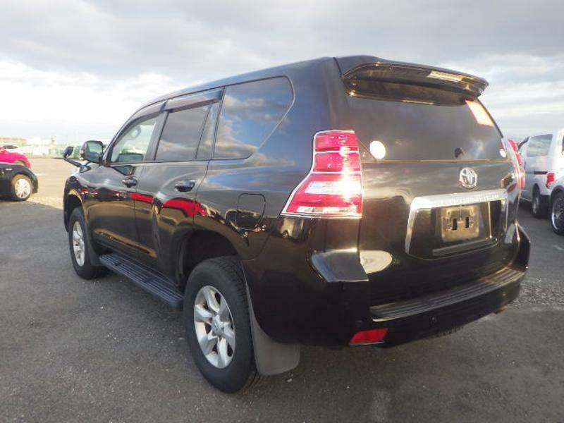 LAND CRUISER PRADO-9