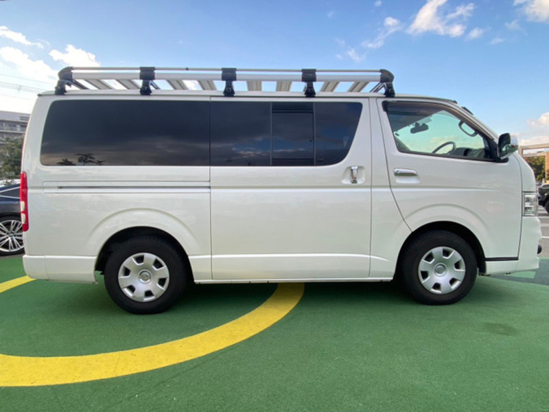 HIACE VAN-4