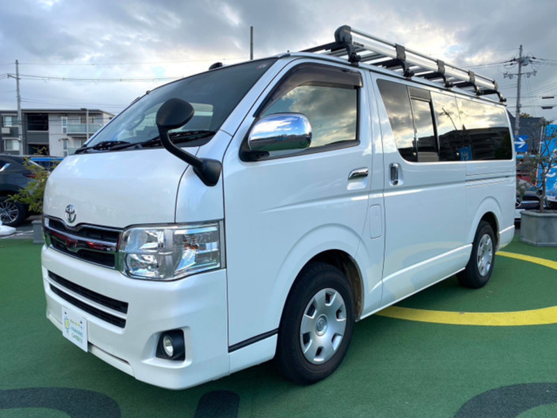 HIACE VAN-3