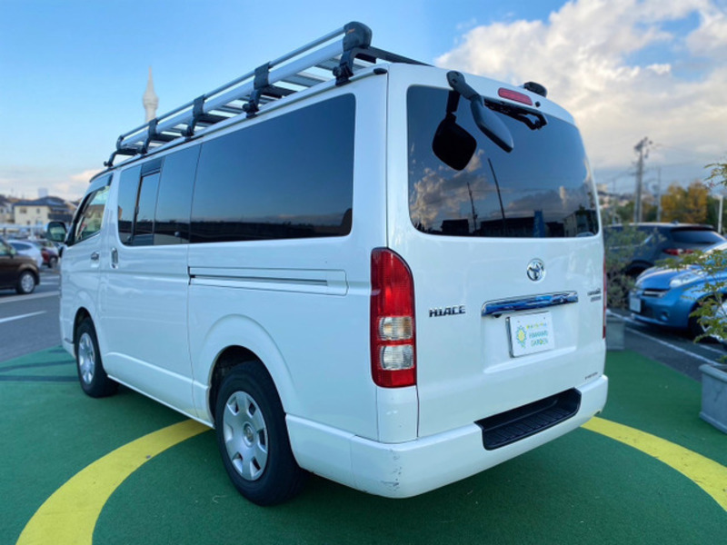 HIACE VAN-12