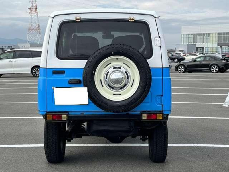 JIMNY-17