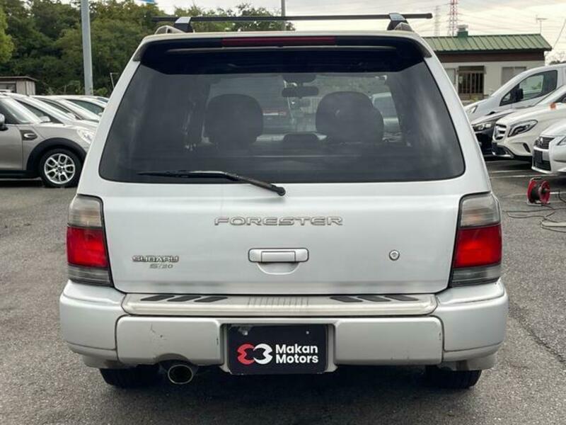 FORESTER-9