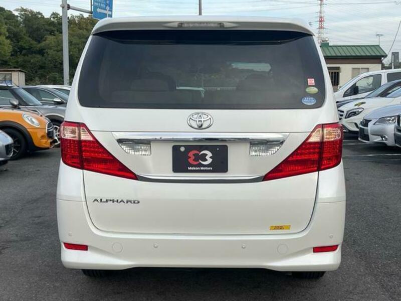 ALPHARD-10