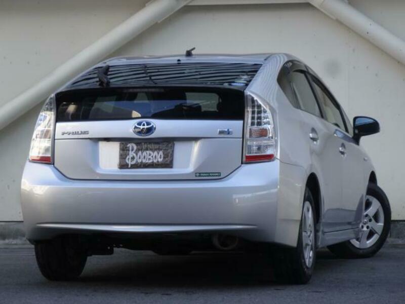 PRIUS-1