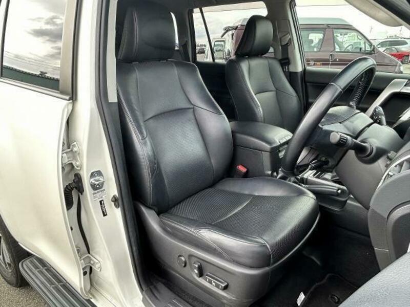 LAND CRUISER PRADO-7