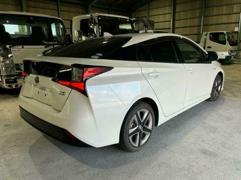 PRIUS-2