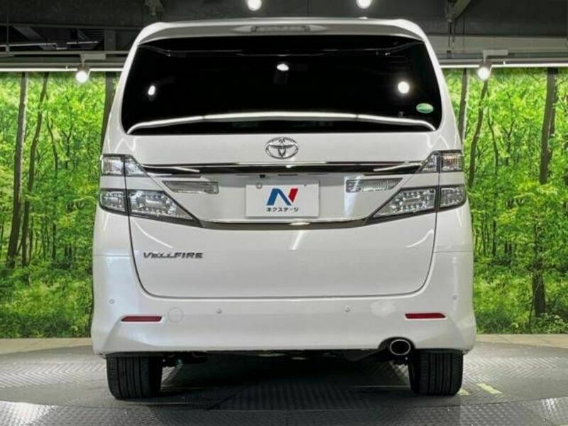 VELLFIRE-16