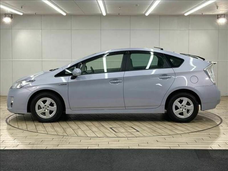 PRIUS-15