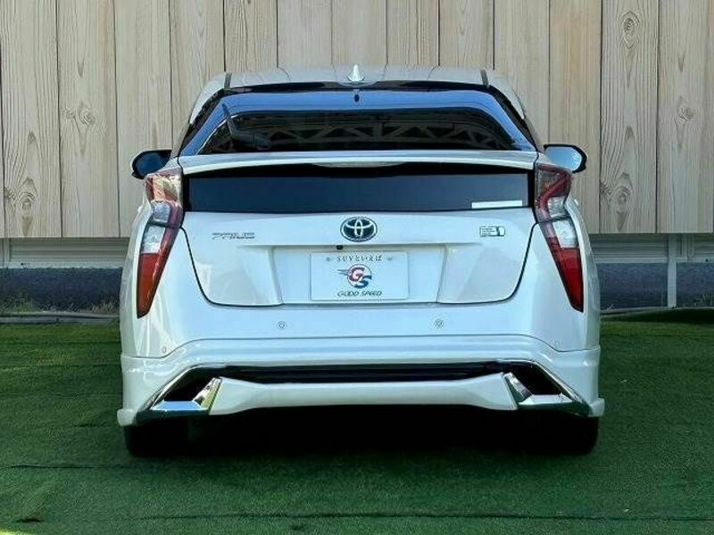 PRIUS-18