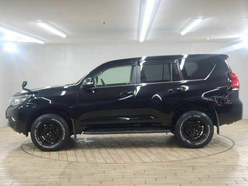 LAND CRUISER PRADO-14