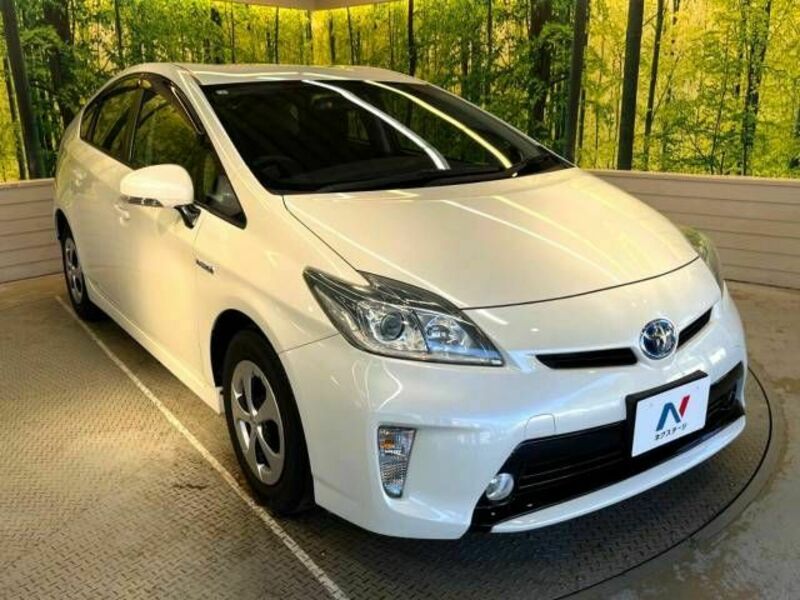 PRIUS-16