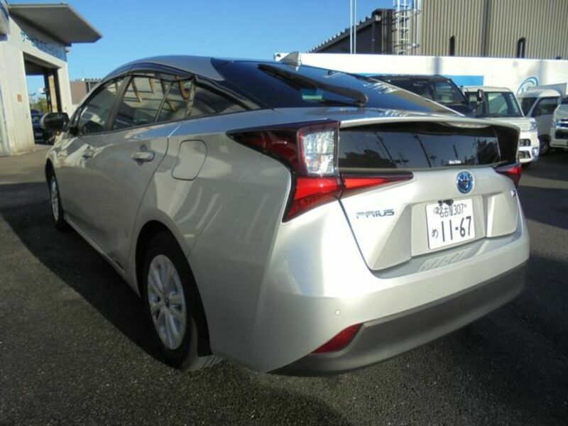 PRIUS-2